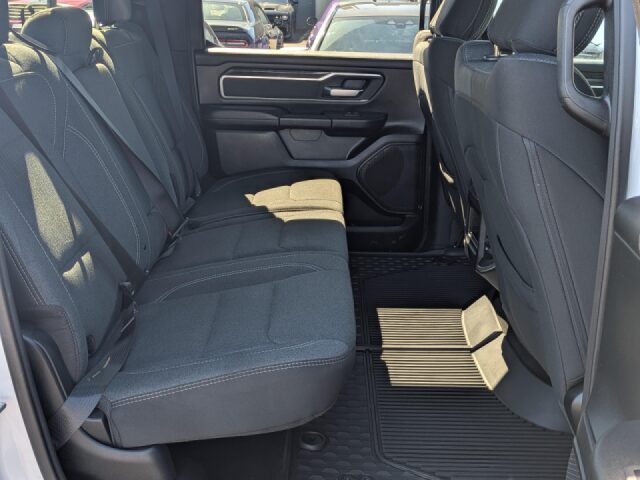 2020 Ram 1500 Big Horn Crew Cab Image 9