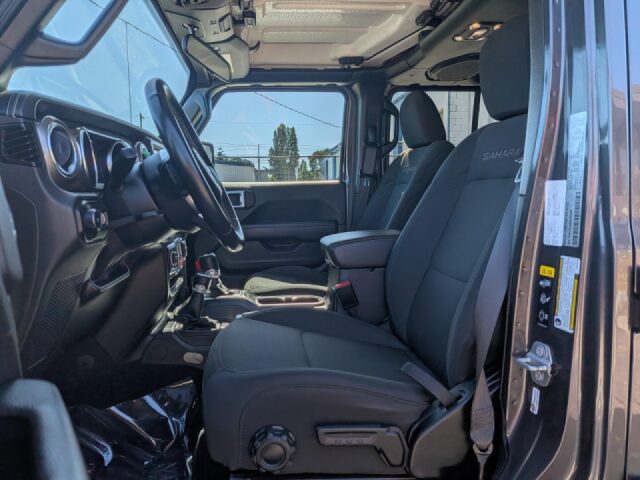 2021 Jeep Wrangler Unlimited Sahara Lower Image 3